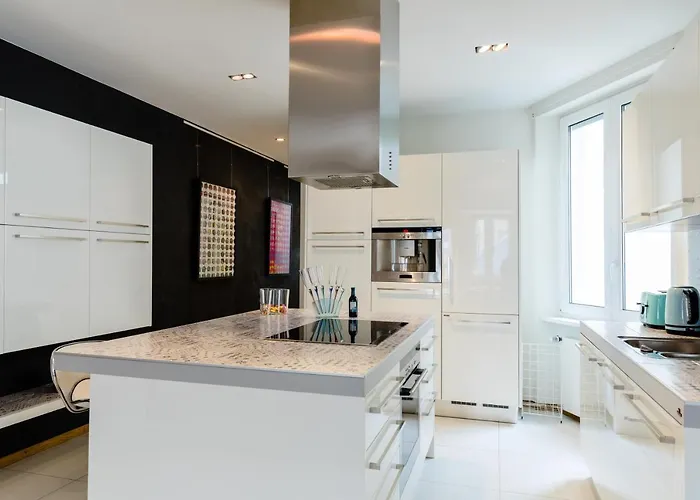 Welcome Place D'armes I Luxembourg