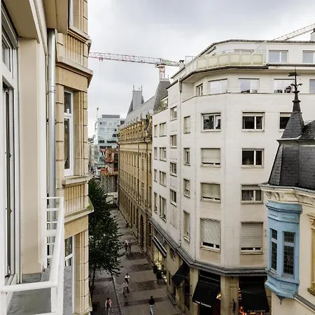 Welcome Place D'armes I Lägenhet