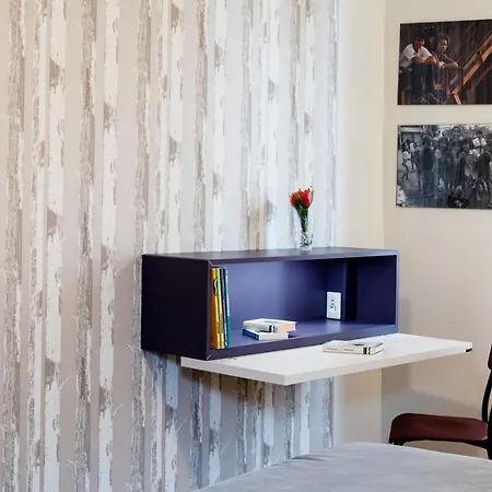 Welcome Place D'armes I